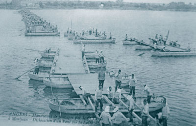 Lancement d'un pont par assemblage de portières vers 1910